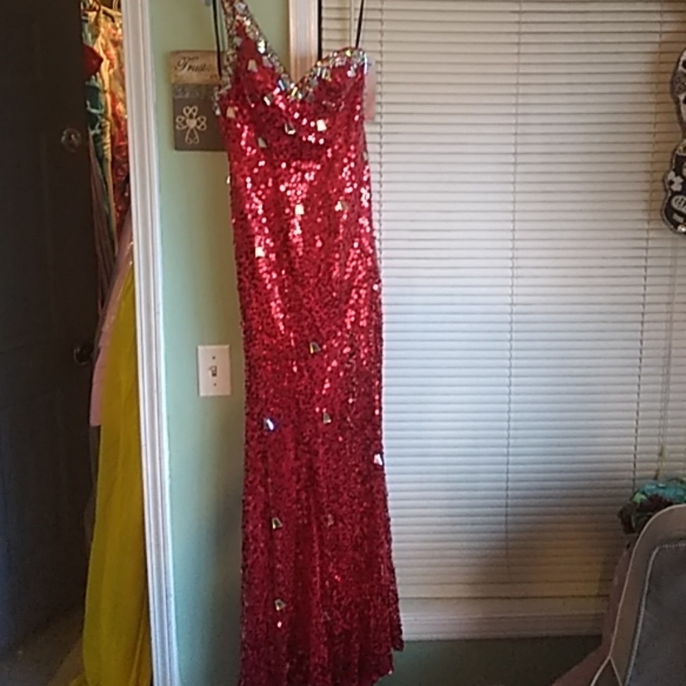 Brand new dress